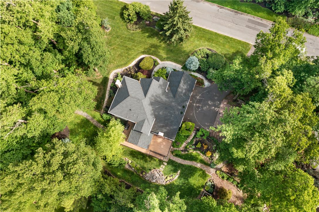 5501 Northwood Drive