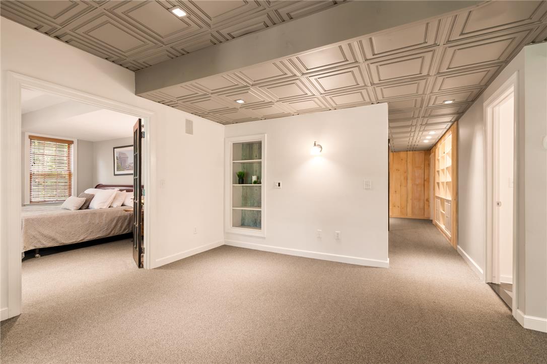 5501 Northwood Drive