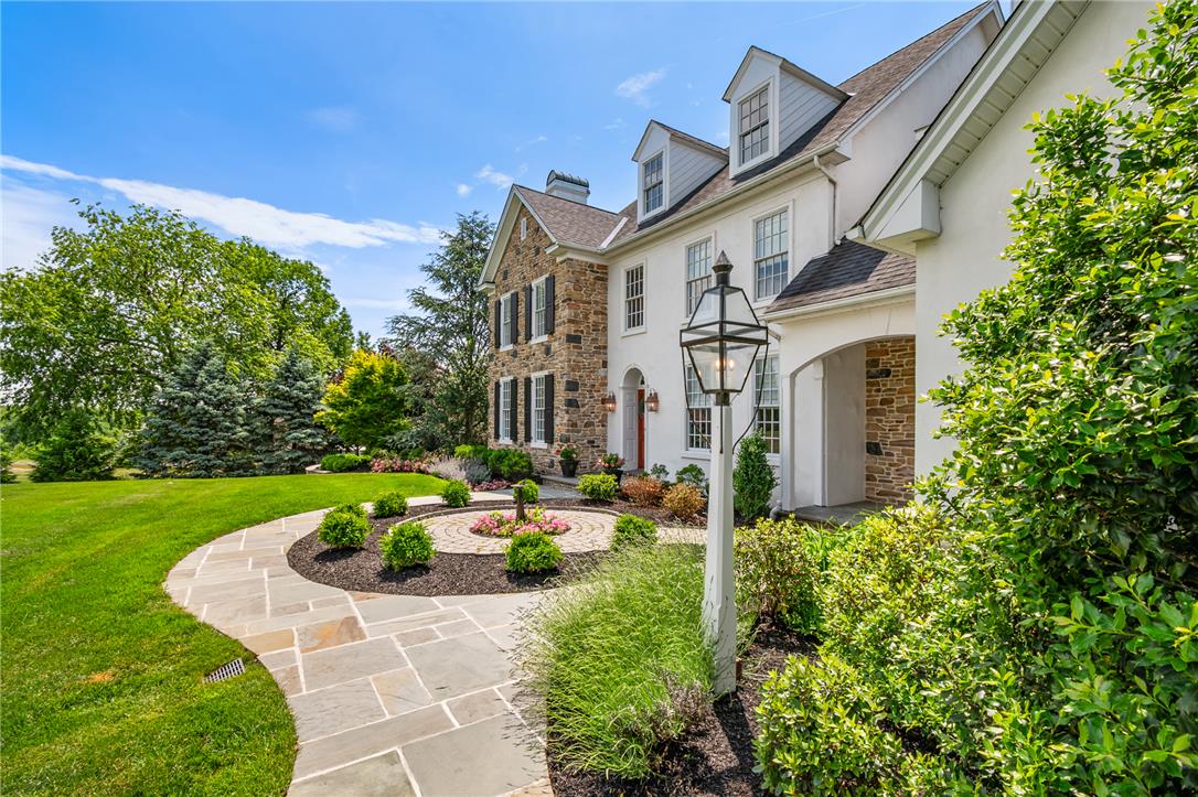 2850 Apple Valley Estates Drive
