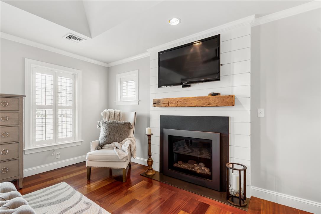 2850 Apple Valley Estates Drive