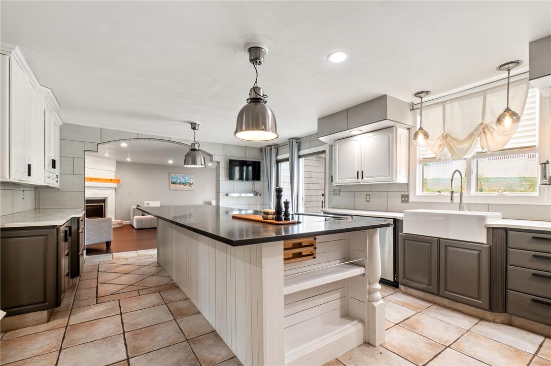 2230 Greenwood Road