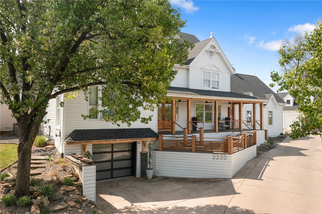 2230 Greenwood Road