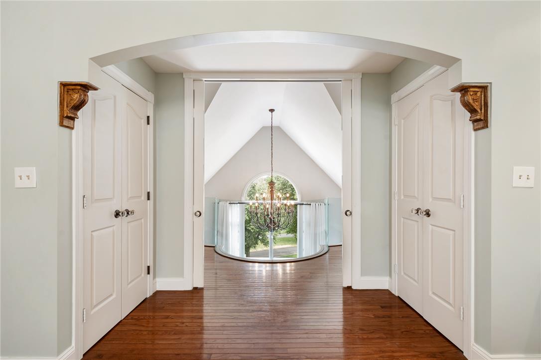 2230 Greenwood Road