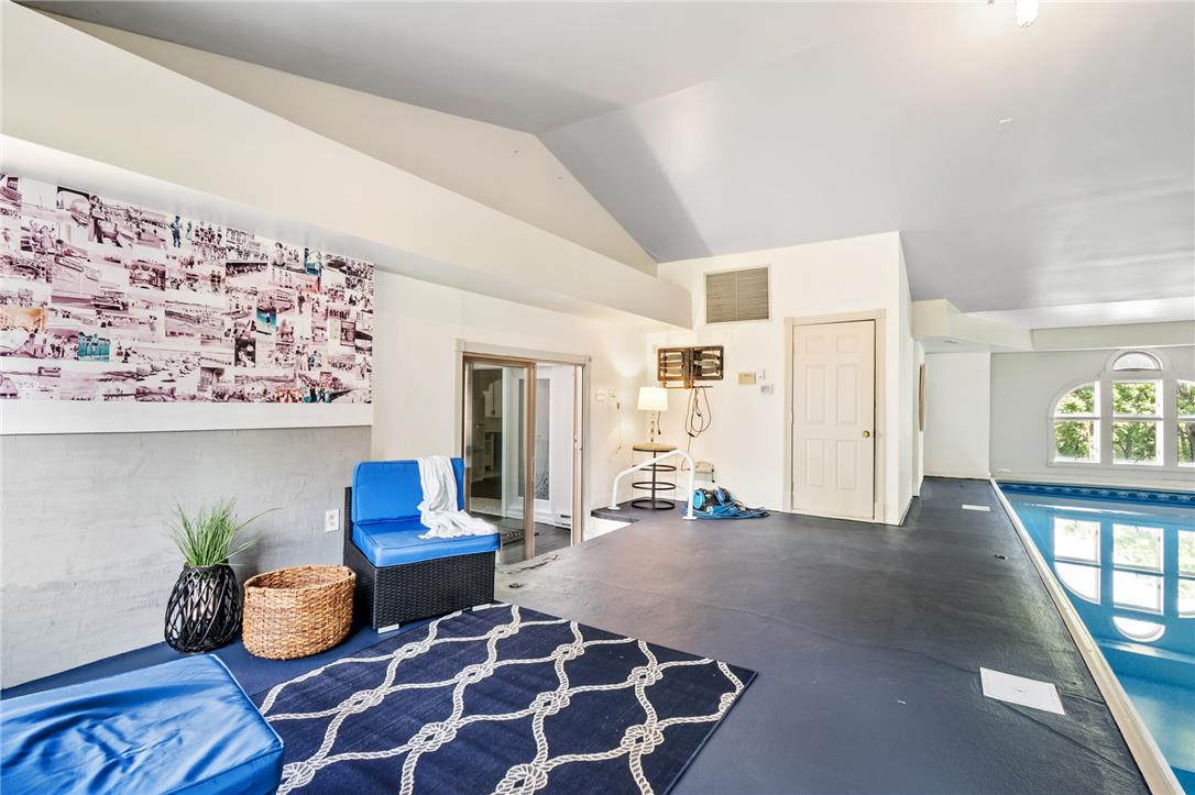 2230 Greenwood Road