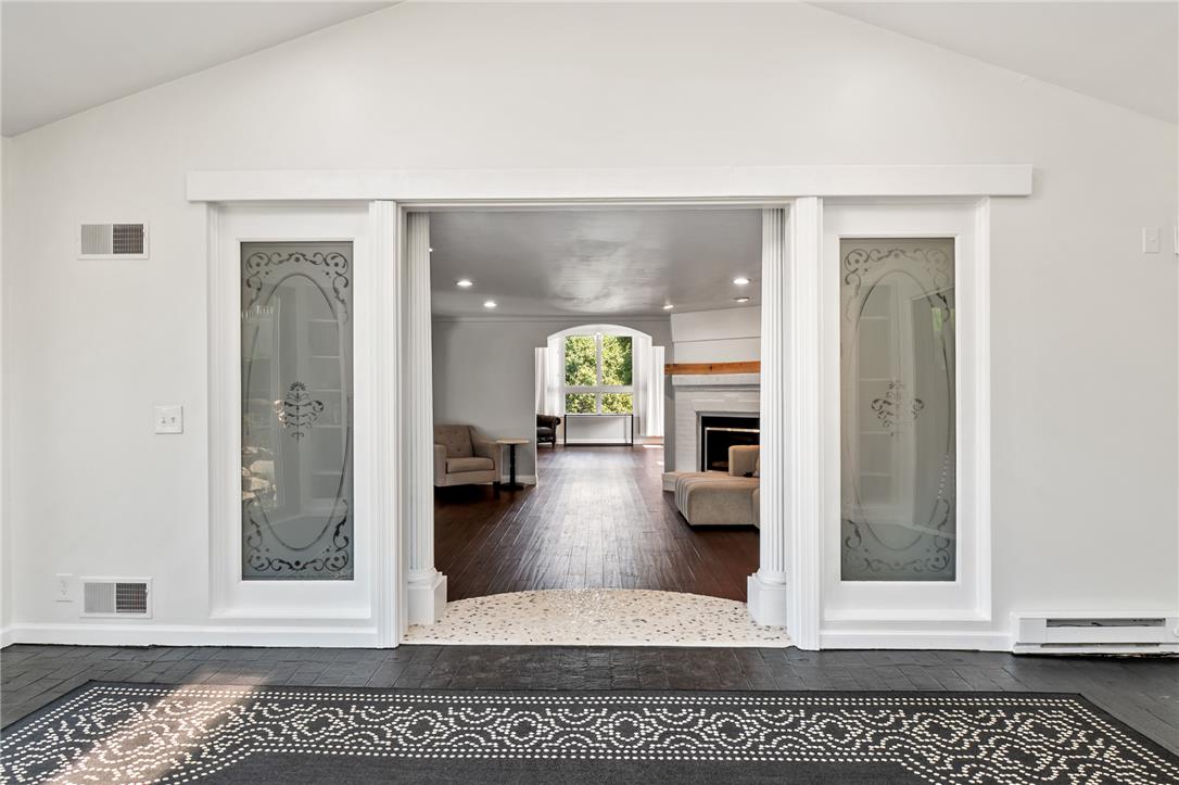 2230 Greenwood Road