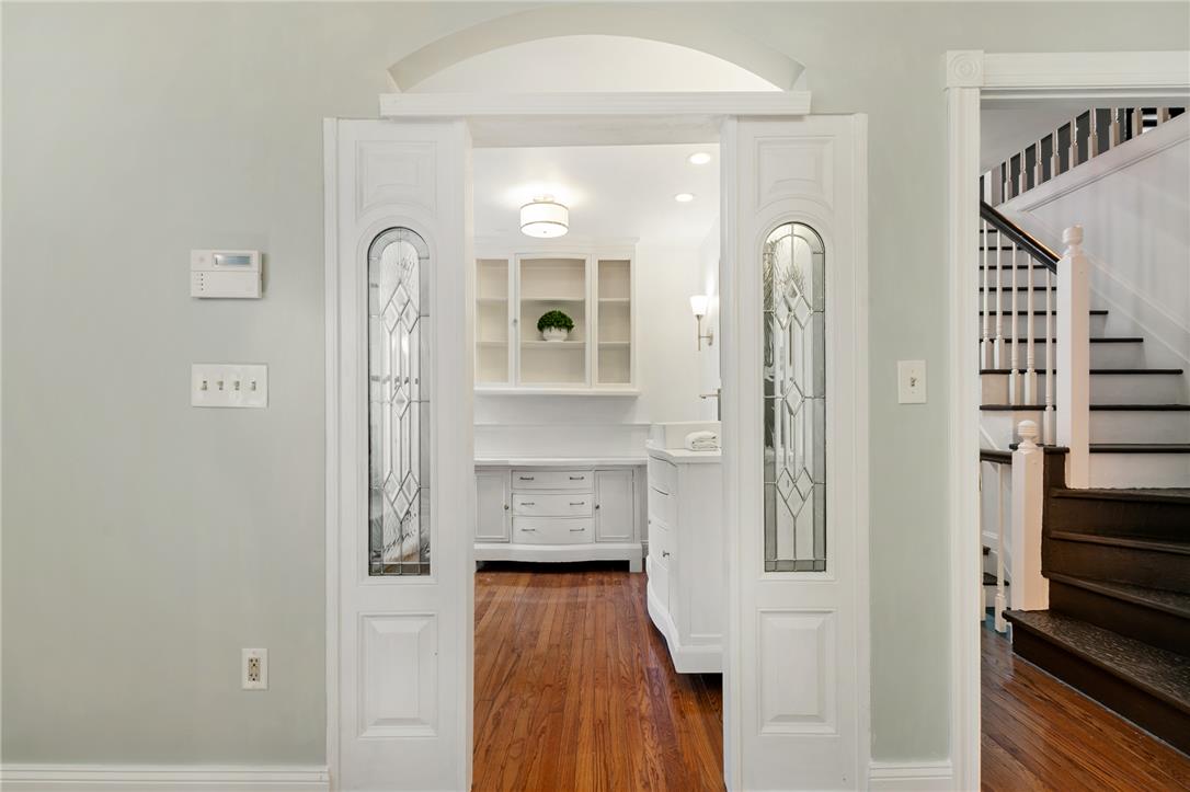 2230 Greenwood Road