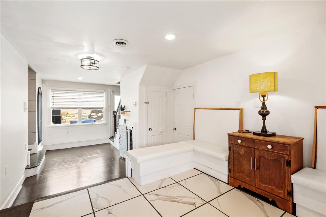 2230 Greenwood Road