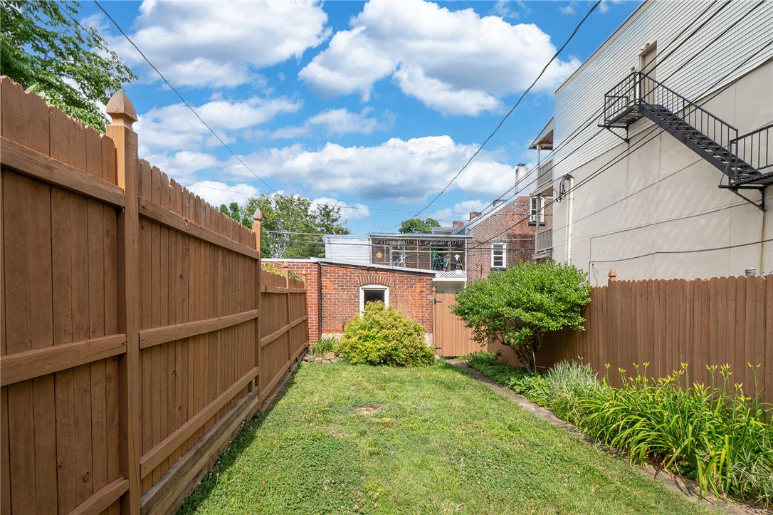 405 North 9th Street