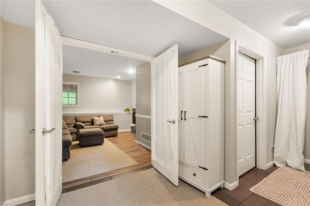 4599 Pleasant View Drive