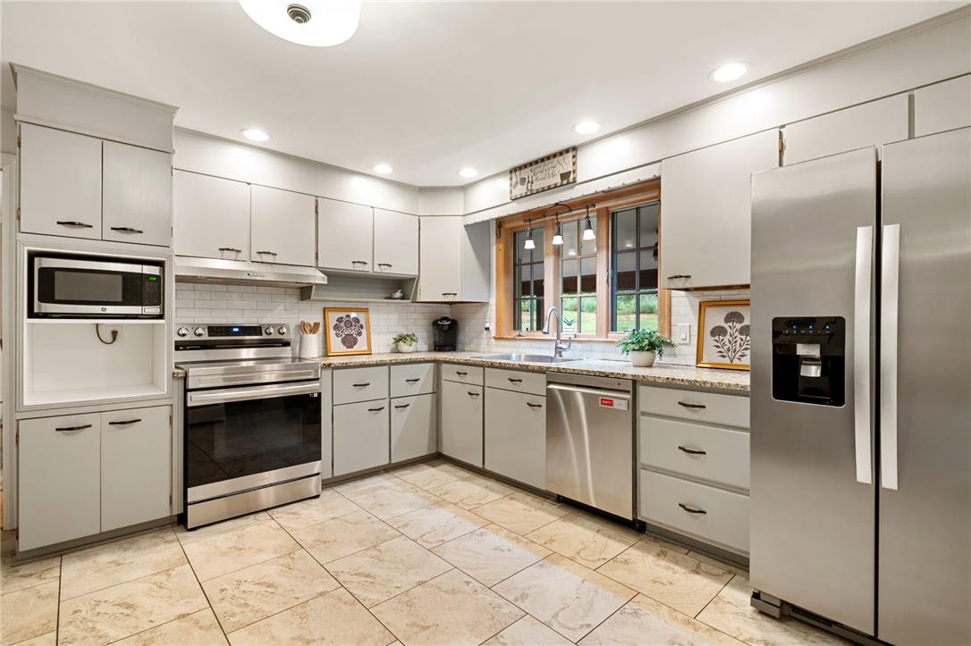 3598 Laurel Lane