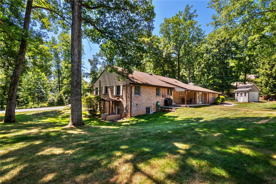 3598 Laurel Lane