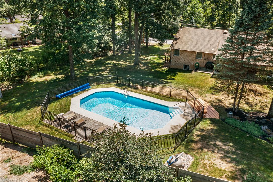 3598 Laurel Lane