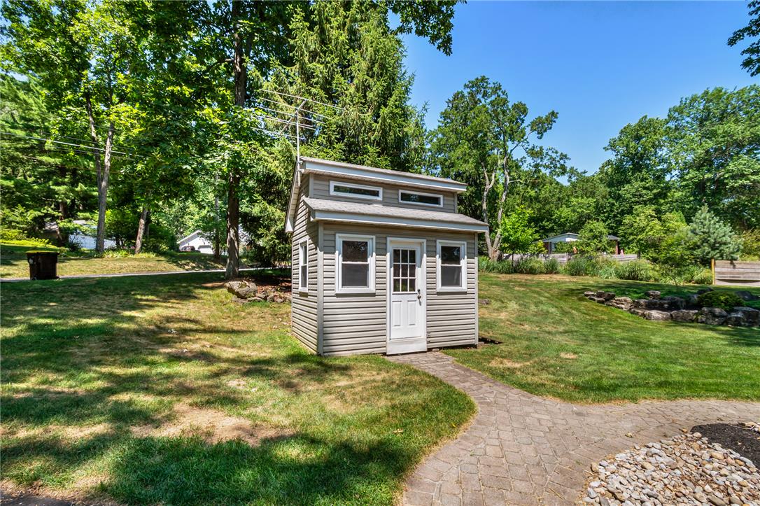 3598 Laurel Lane