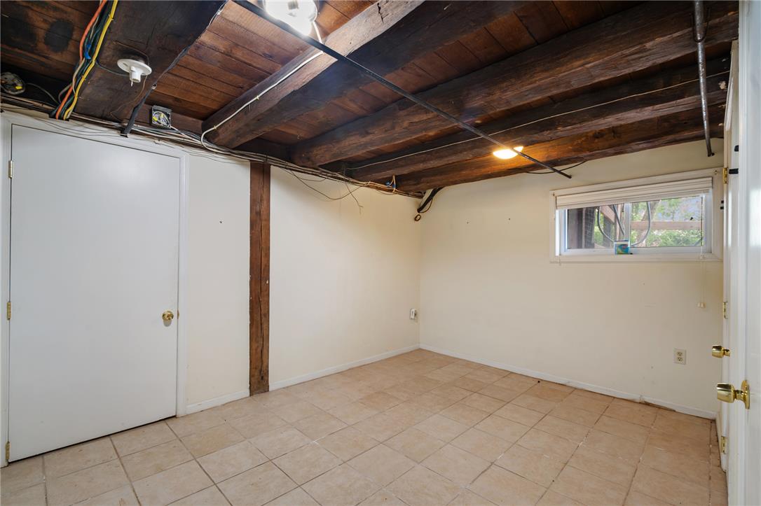 3552 Broadway