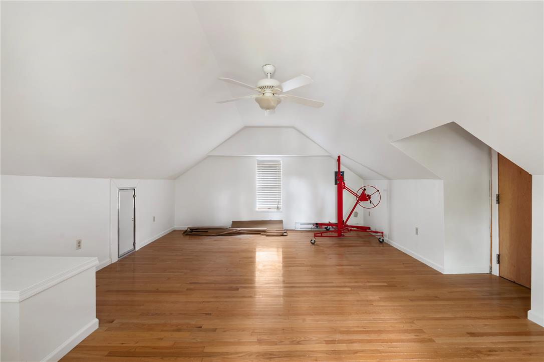 3552 Broadway
