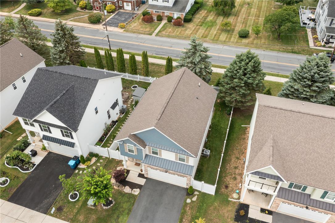 326 Bendelow Lane