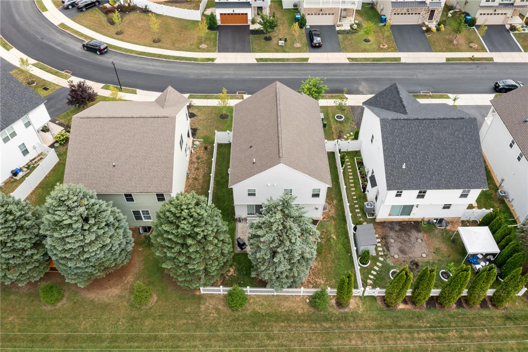 326 Bendelow Lane