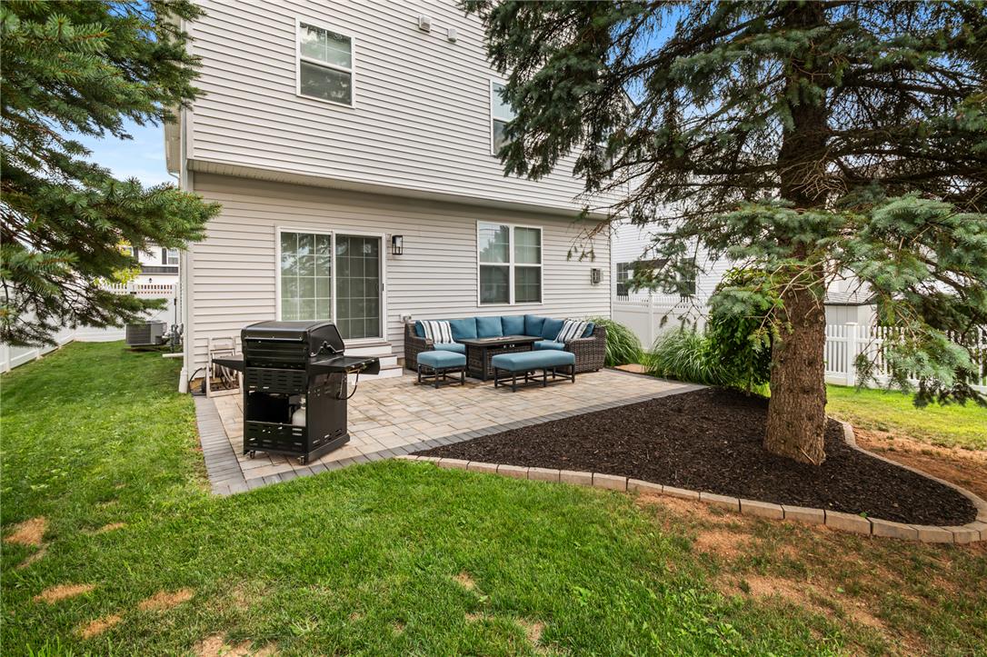 326 Bendelow Lane