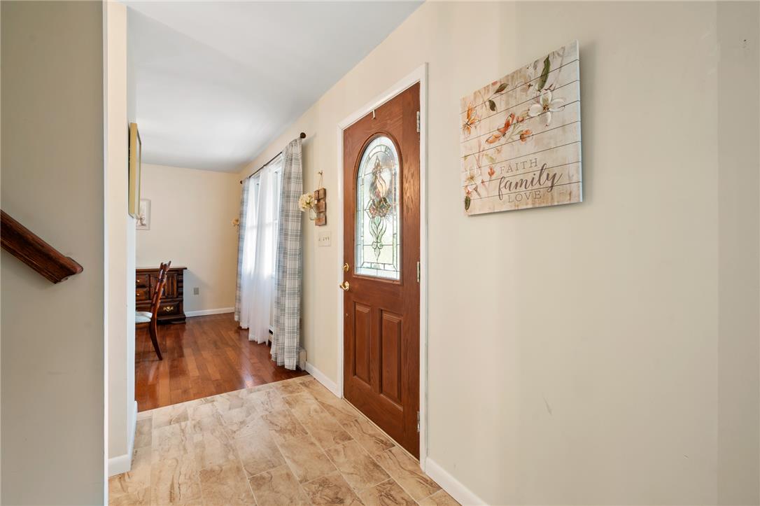 6528 Walnut Lane