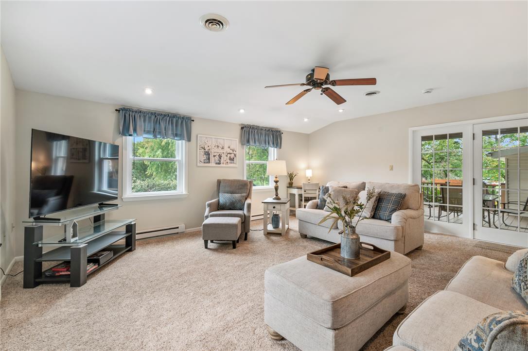 6528 Walnut Lane
