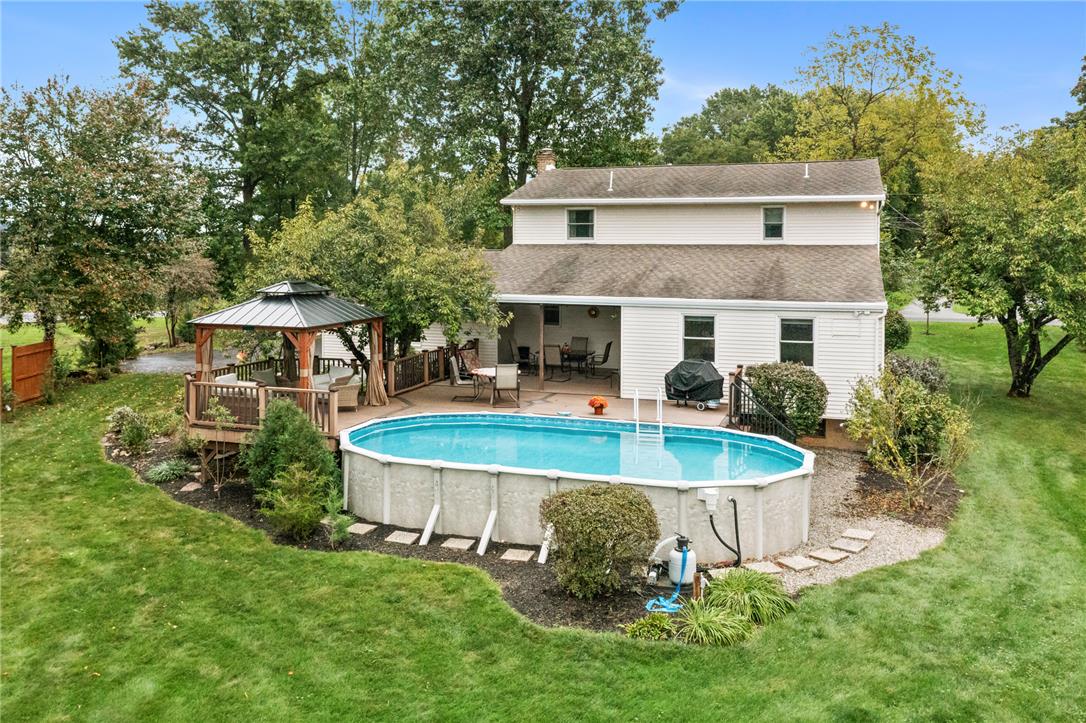 6528 Walnut Lane