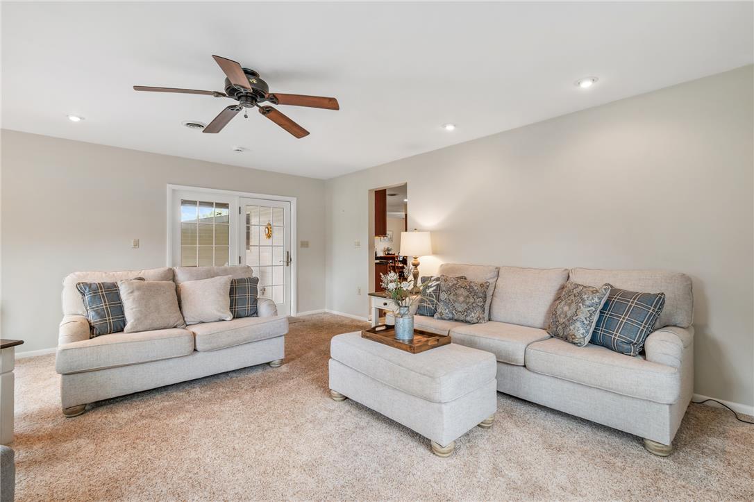 6528 Walnut Lane