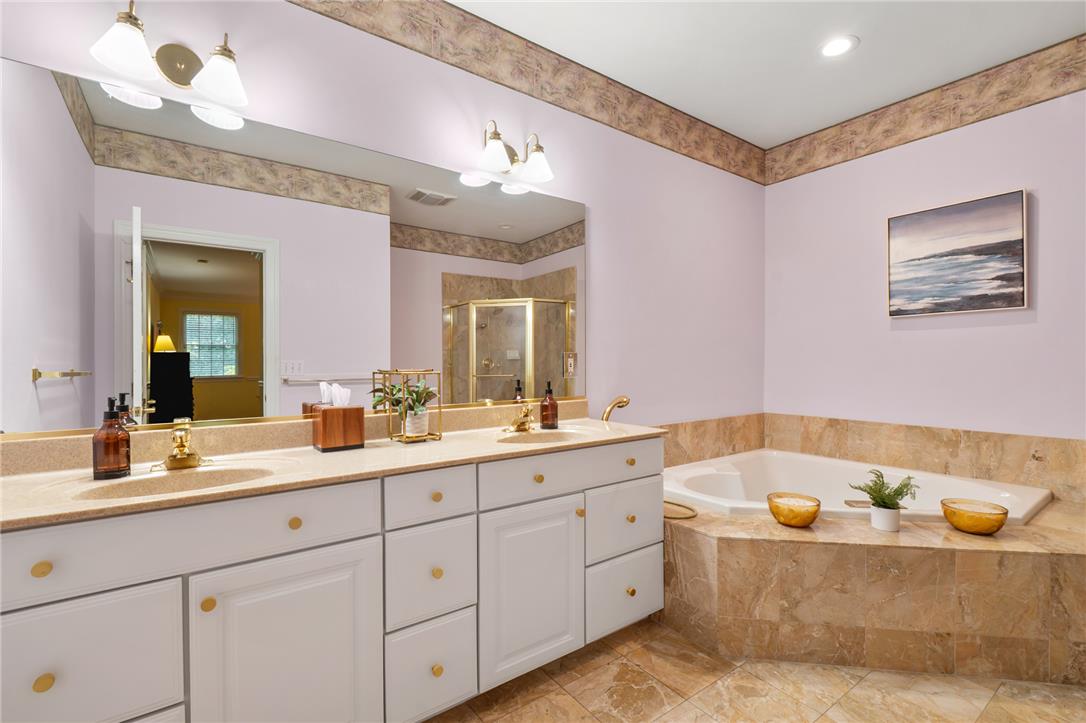 4666 Pinehurst Circle