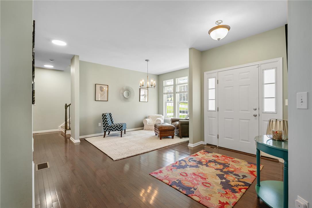 1700 Mountain View Drive