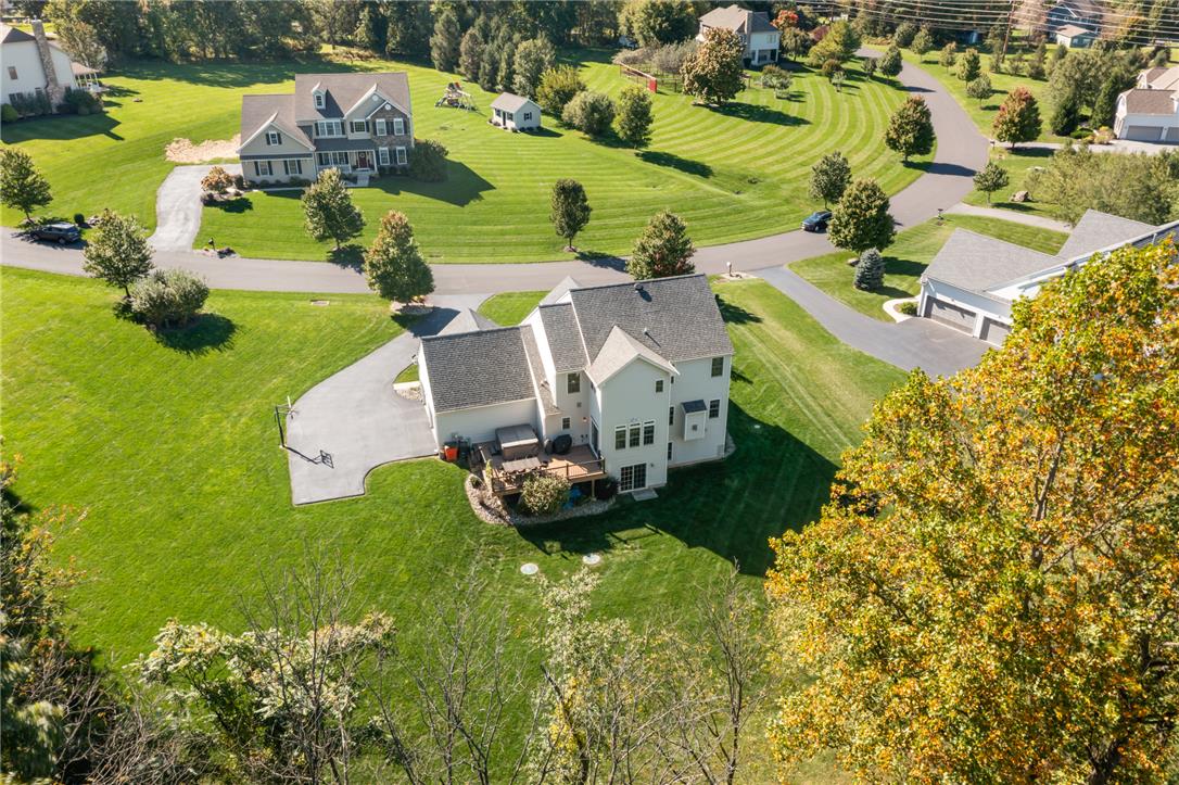 1700 Mountain View Drive