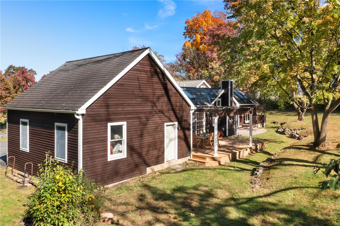 4236 Huckleberry Road