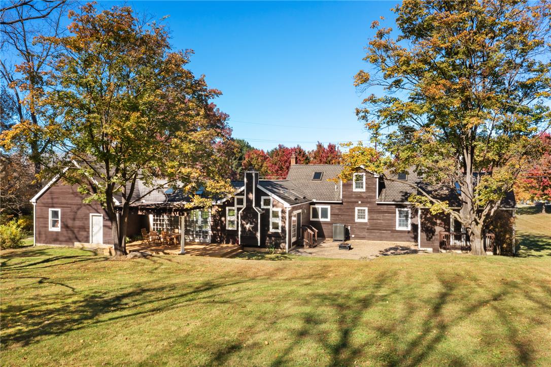 4236 Huckleberry Road