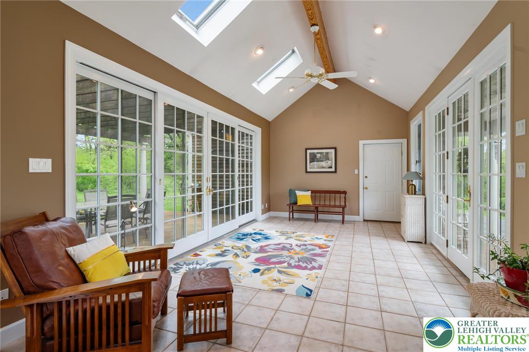 4236 Huckleberry Road