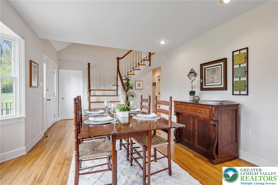4236 Huckleberry Road