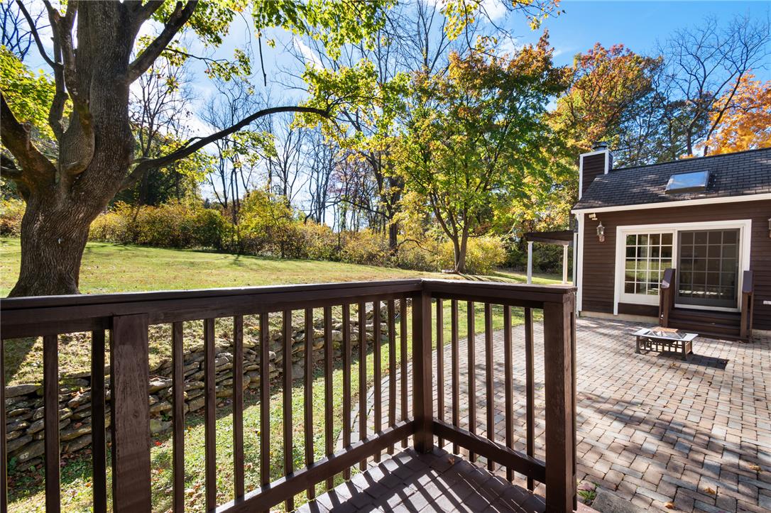 4236 Huckleberry Road