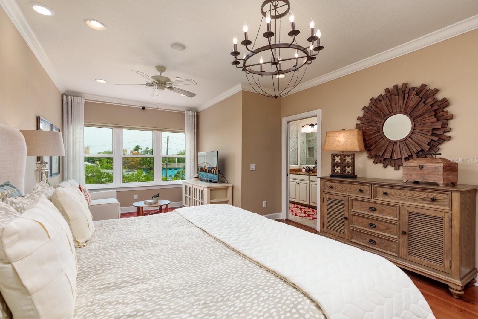 107 HAVEN BEACH DR