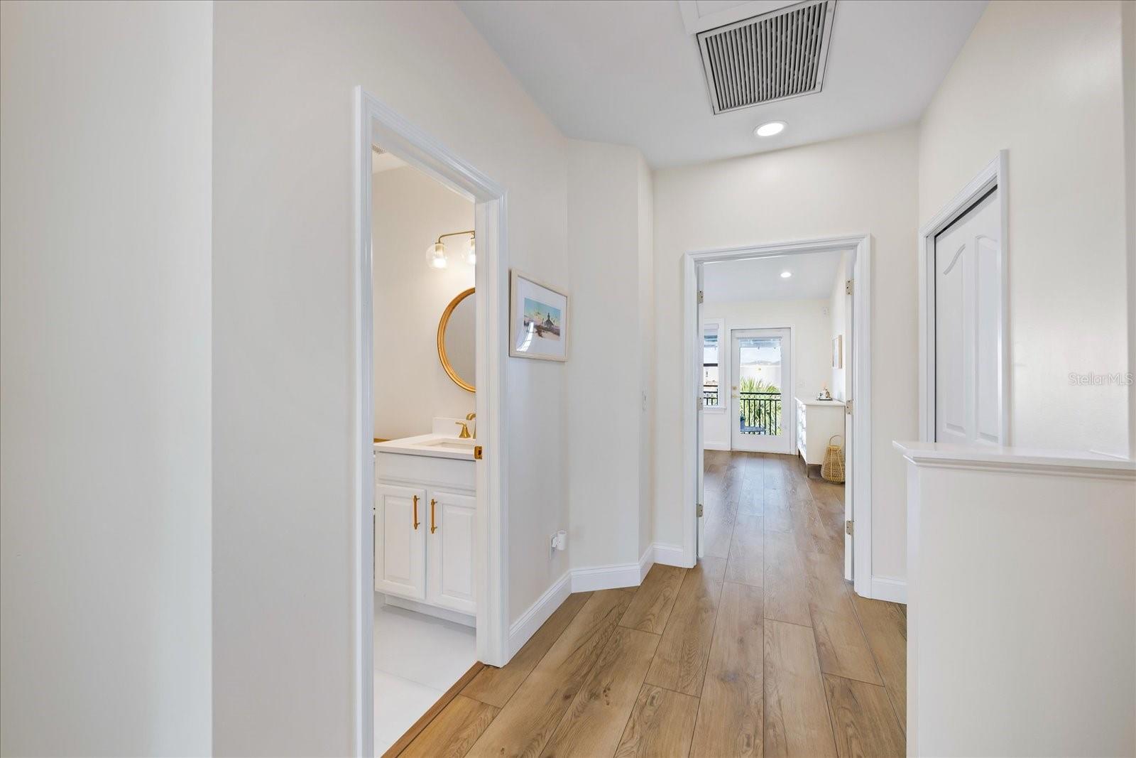 1476 HARBOUR WALK RD