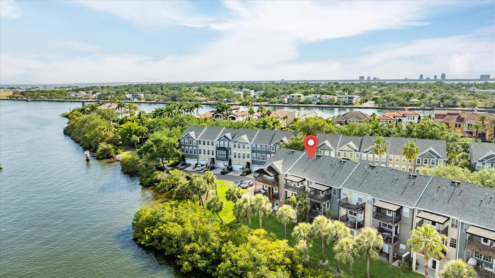 1476 HARBOUR WALK RD