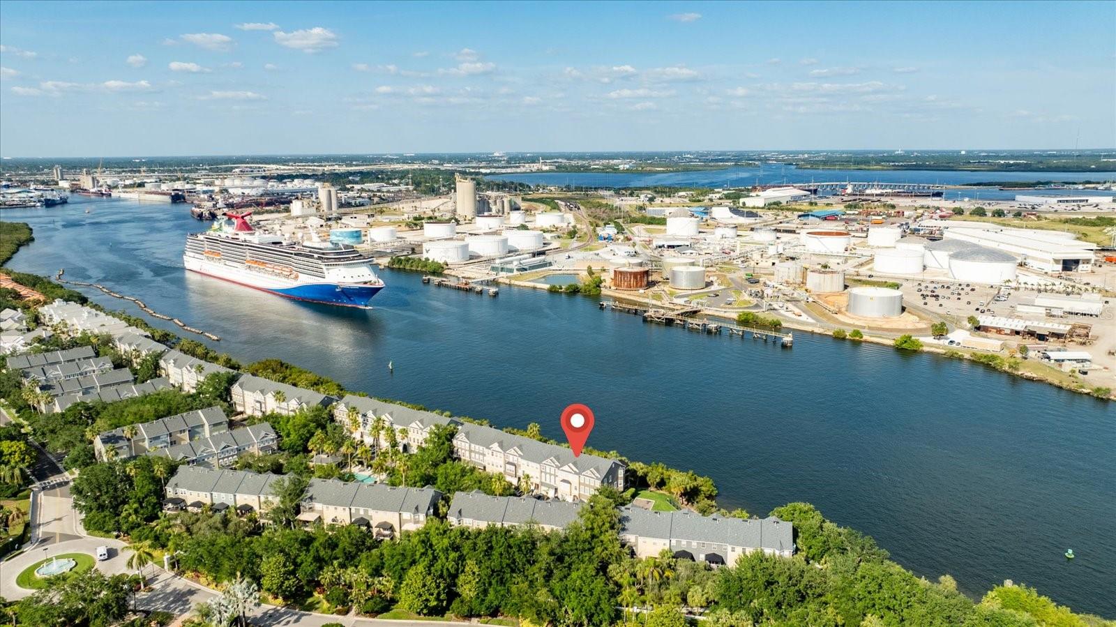 1476 HARBOUR WALK RD