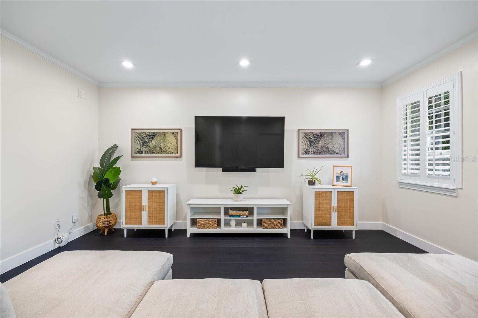 1476 HARBOUR WALK RD