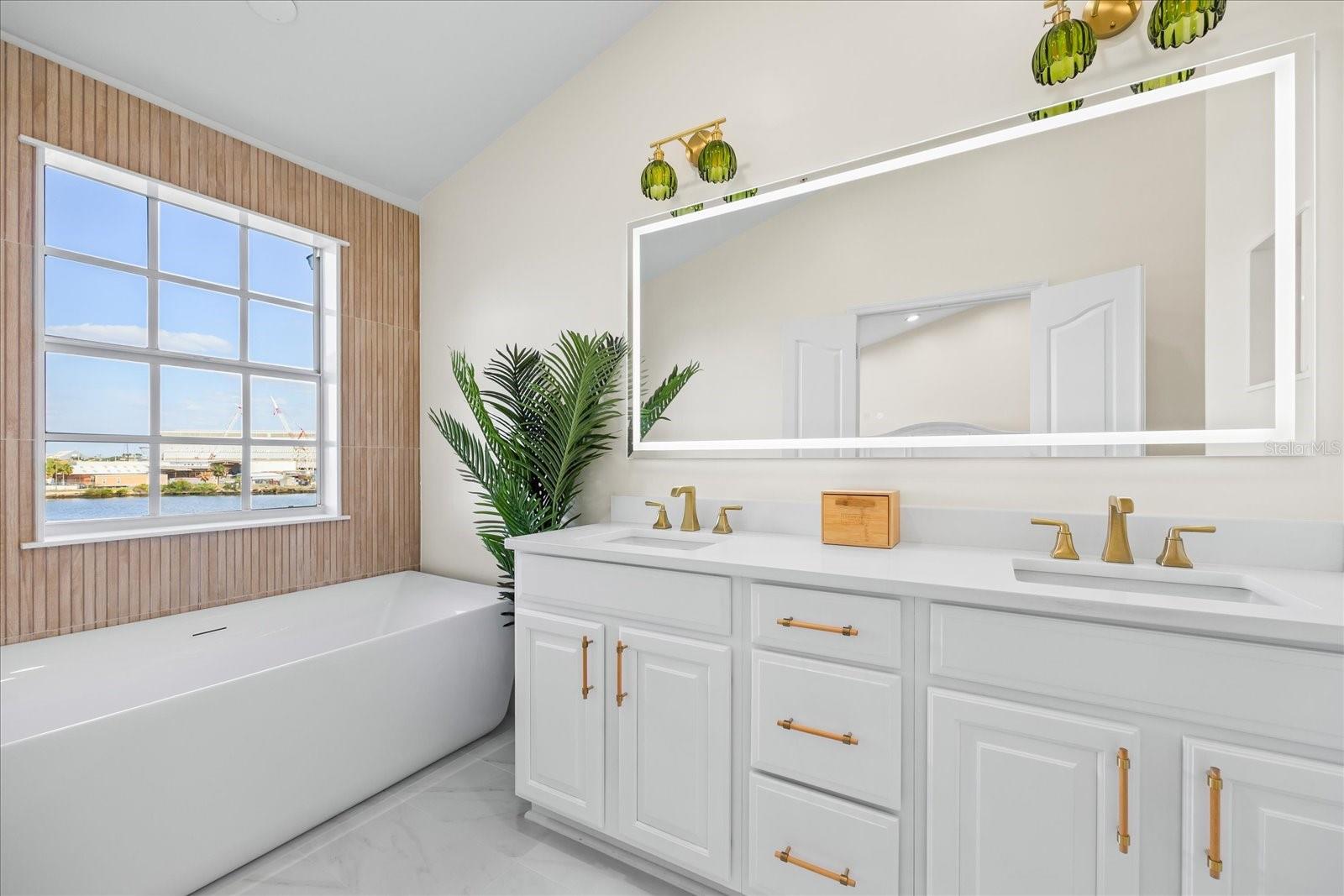 1476 HARBOUR WALK RD