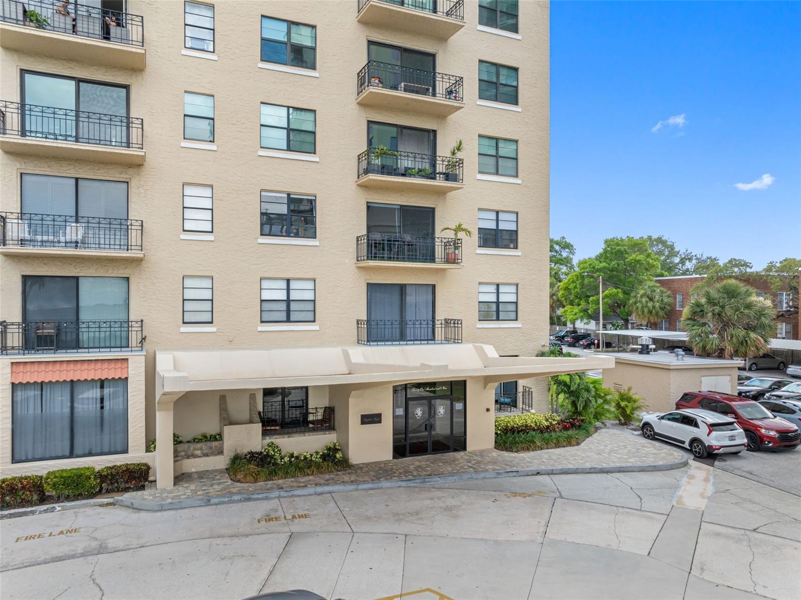 2109 BAYSHORE BLVD #102