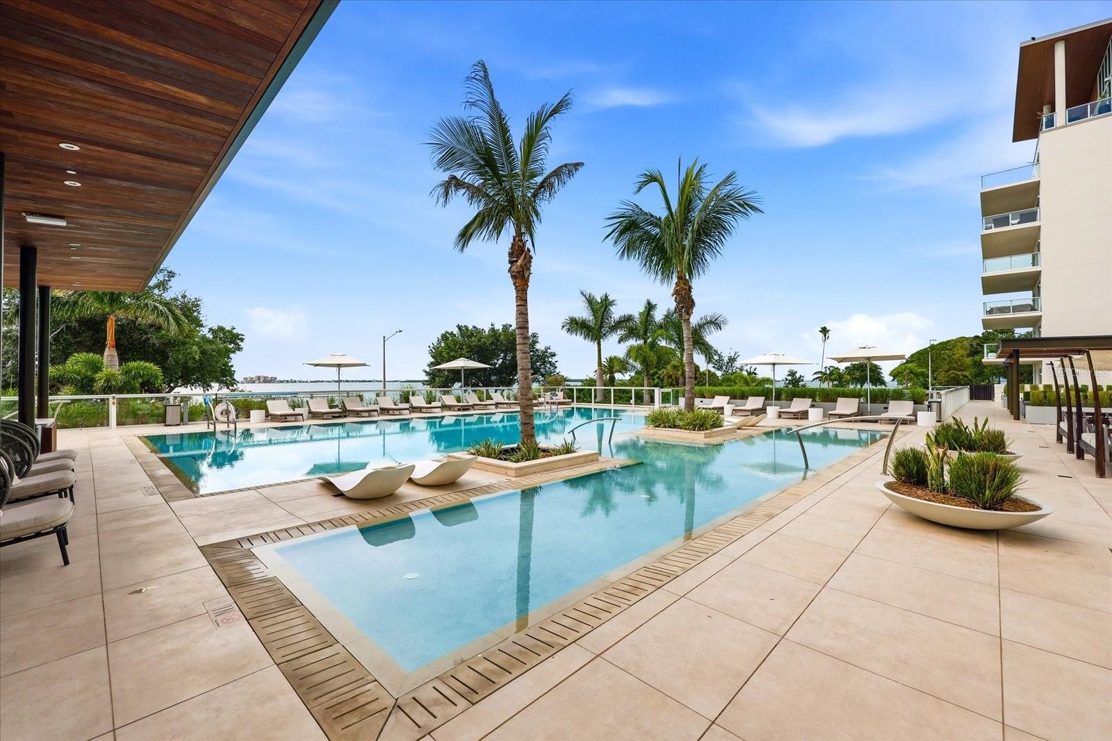 1020 SUNSET POINT RD #601