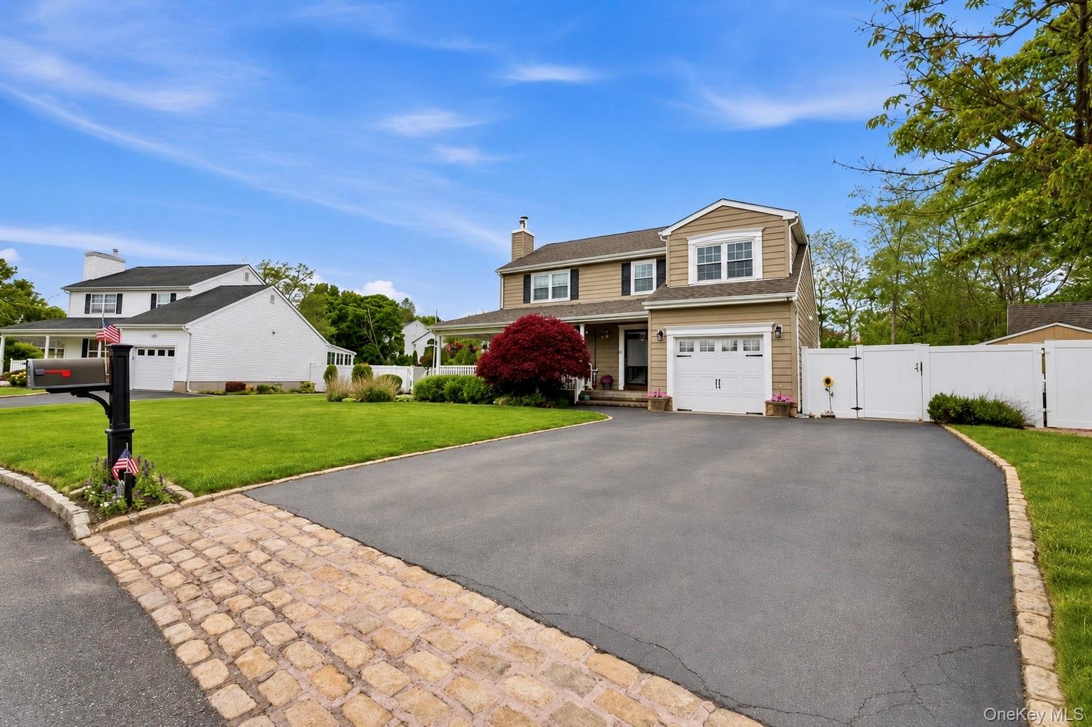 6 Lea Avenue