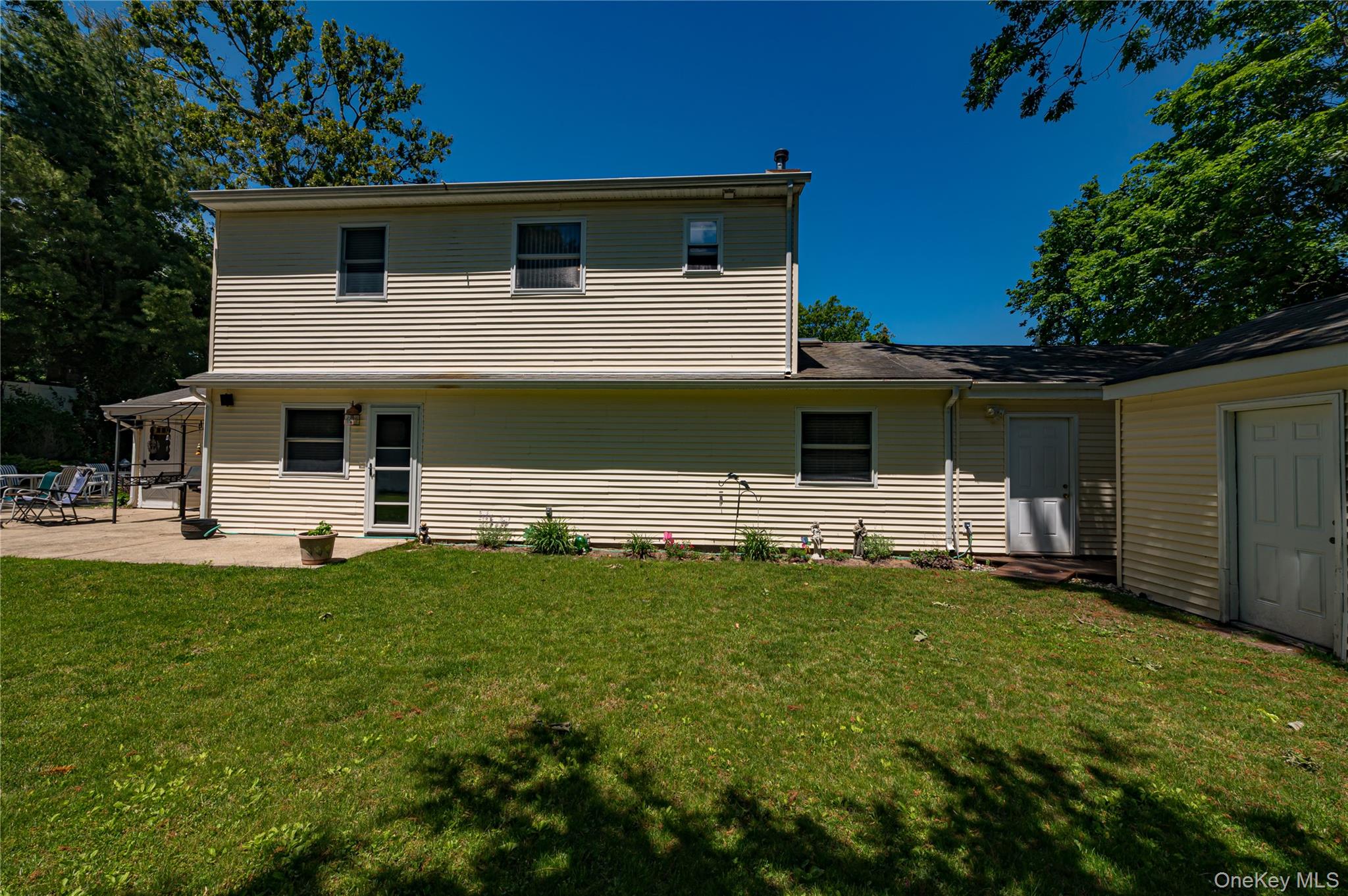 22 Vine Street