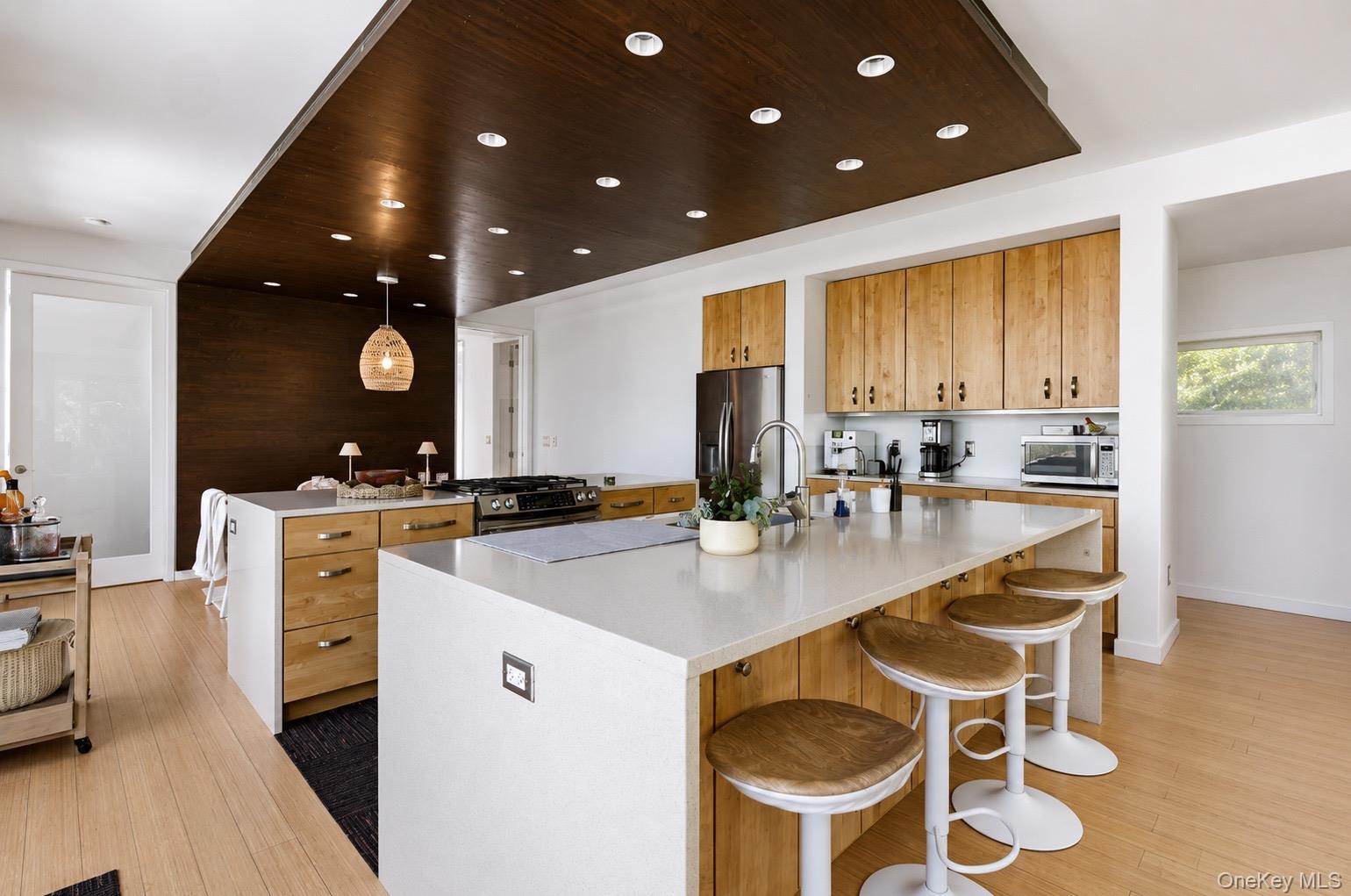 8 Old North Highway Unit: A