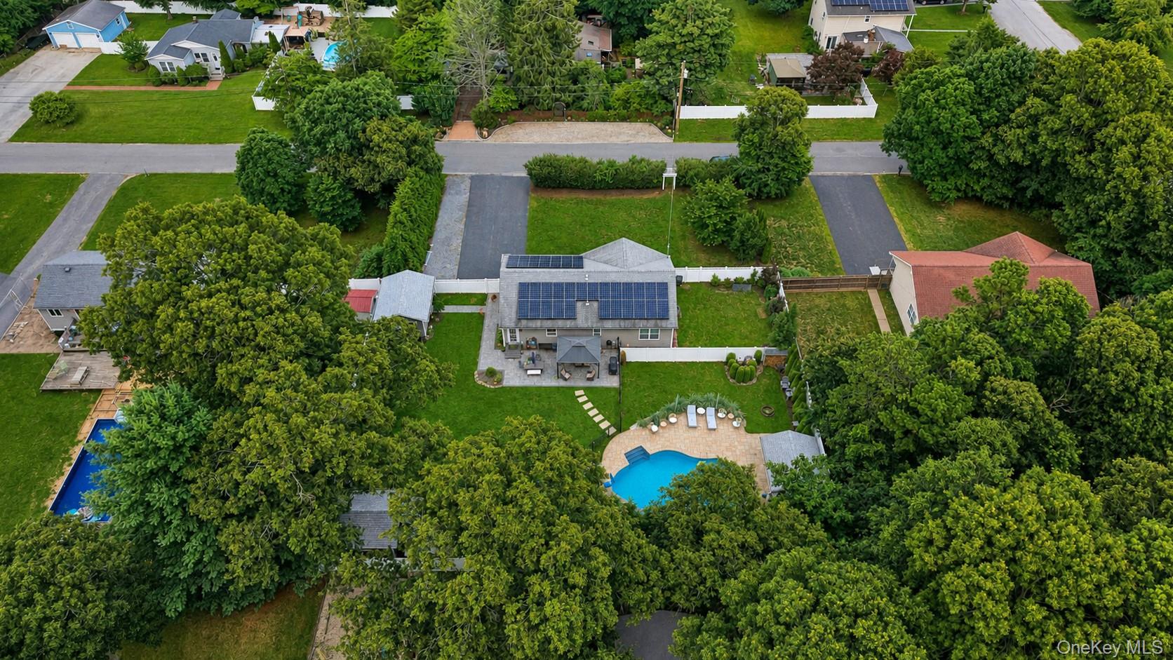 22 Deer Avenue