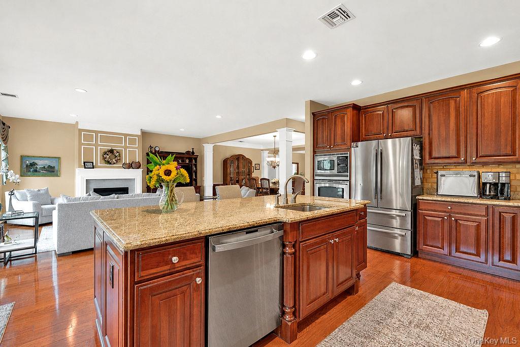 79 Samantha Circle