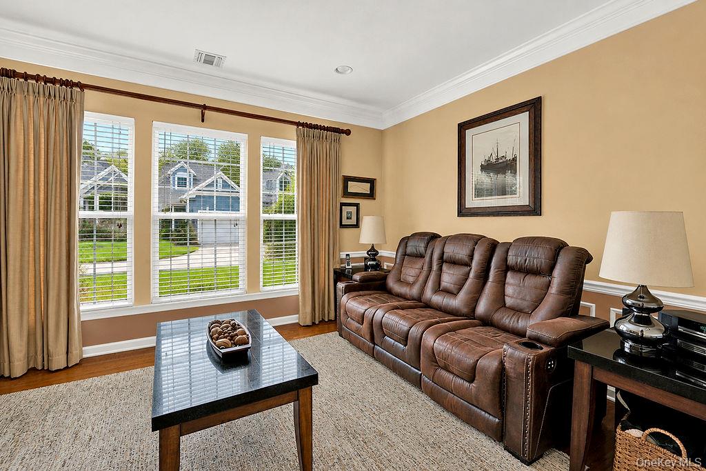 79 Samantha Circle