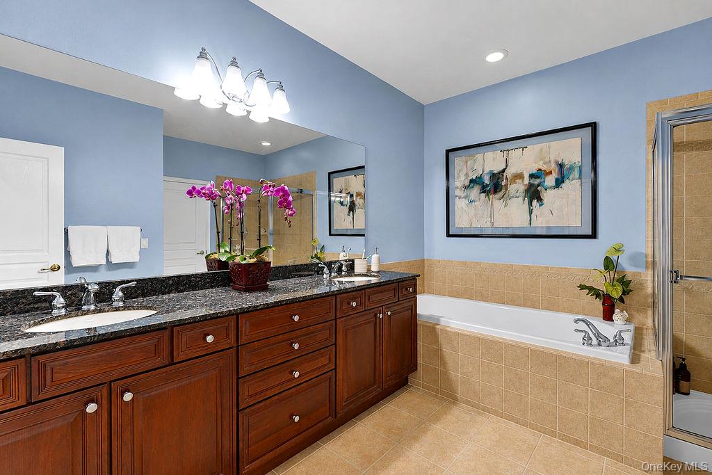 79 Samantha Circle