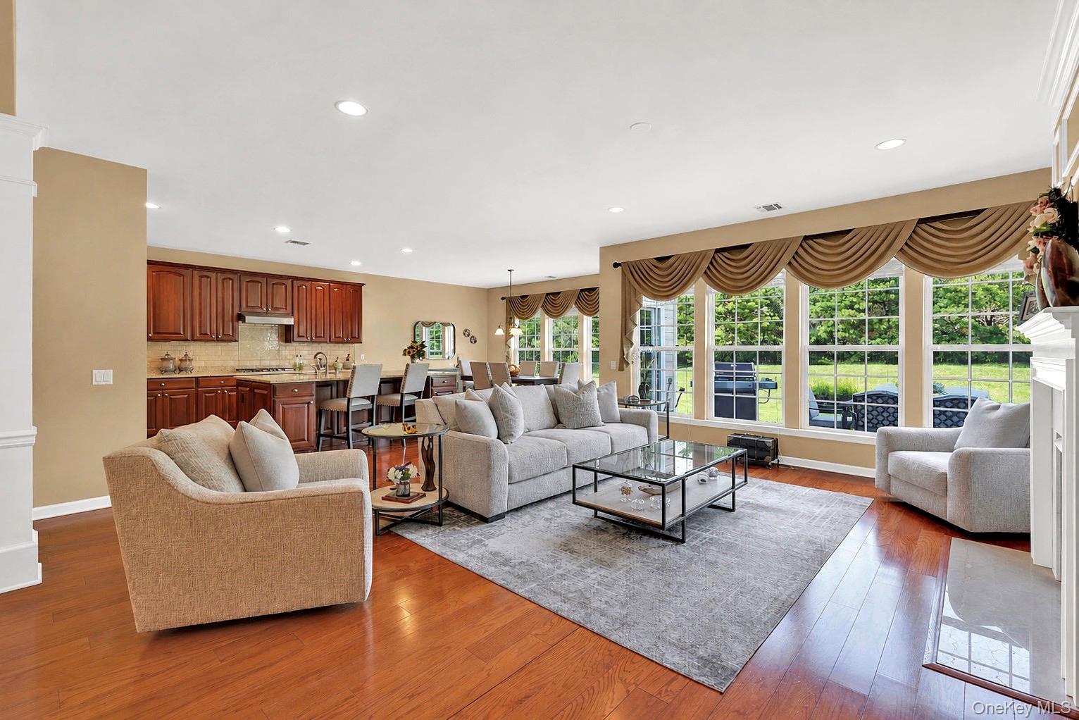 79 Samantha Circle